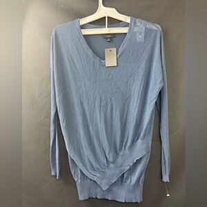 Lumiere Blue V-Neck Sweater